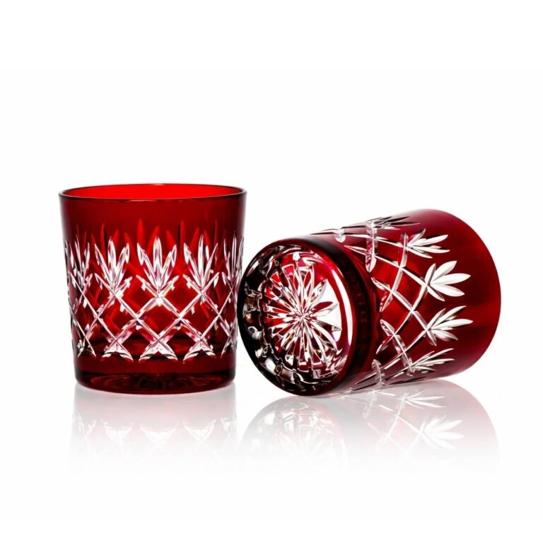 gobelet-cristal-rouge-ananas